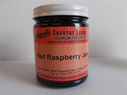 Our red raspberries are grown in the heat of the Willamette Valley, where they mature to a sweet dark red delicacy. Packed full of vitamins and other things good for you, they have a wonderful bouquet, great for including in recipes, slathering on fresh b