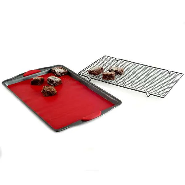 NorPro #3899 - 3 Piece Non Stick Baking Sheet Set