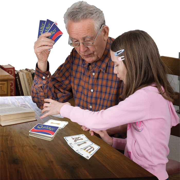 Quiddler Card Game - Award-Winning Word Building Family Game for 2-8 Players Ages 8+